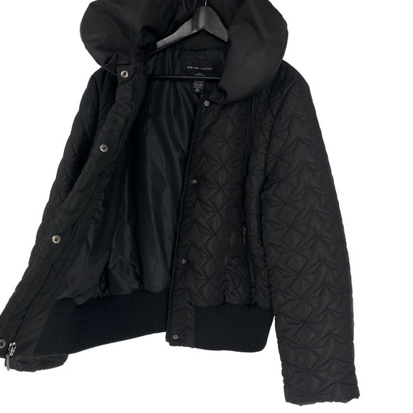 NEW YORK & CO Quilted Star Geometric Bomber Jacket - Picture 10 of 15